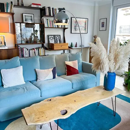 Cozy Monceau Apartment